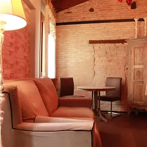 3* Bed and breakfast Rosso Charm