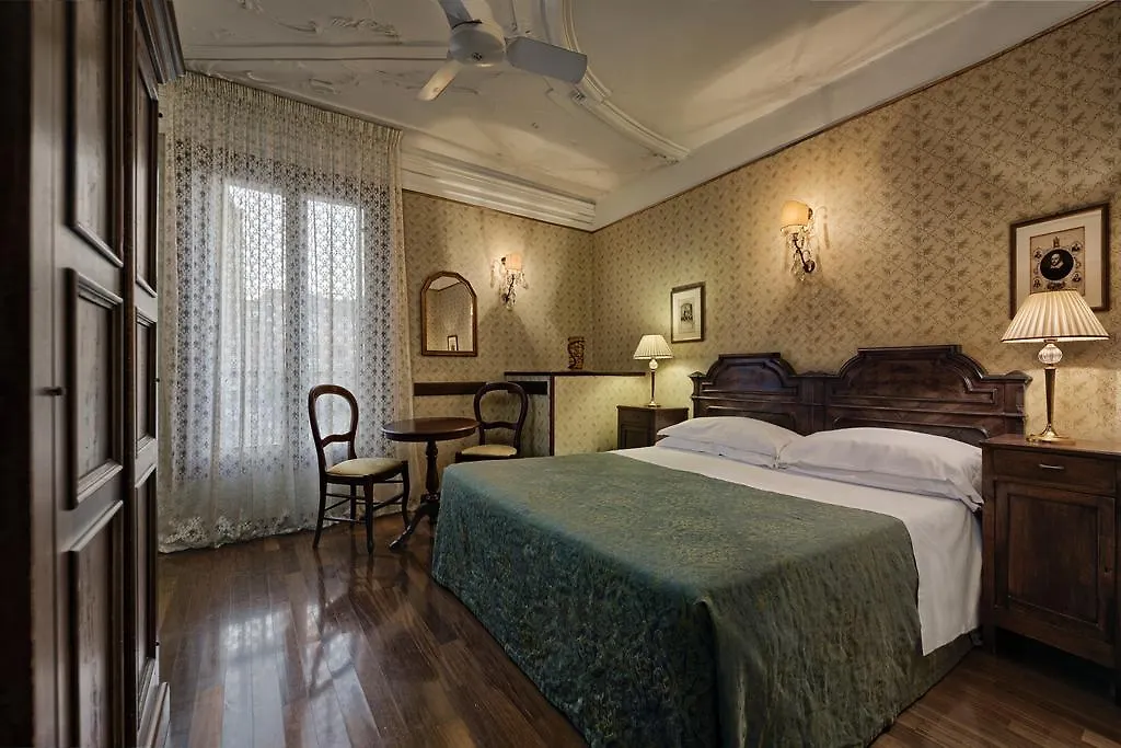 Hotel Galleria Venice